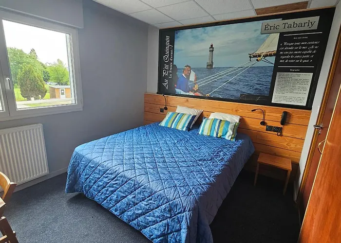 Au P'tit Quinquin Hotel